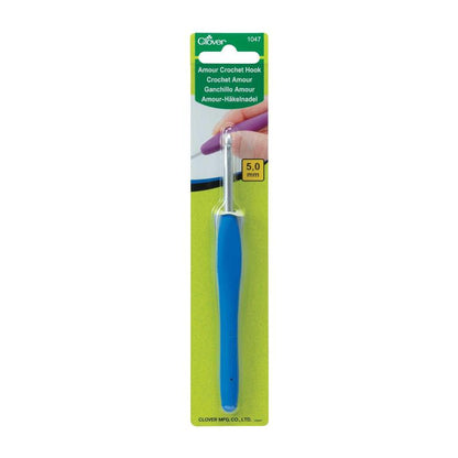 Clover Amour Crochet Hook 5.0 mm